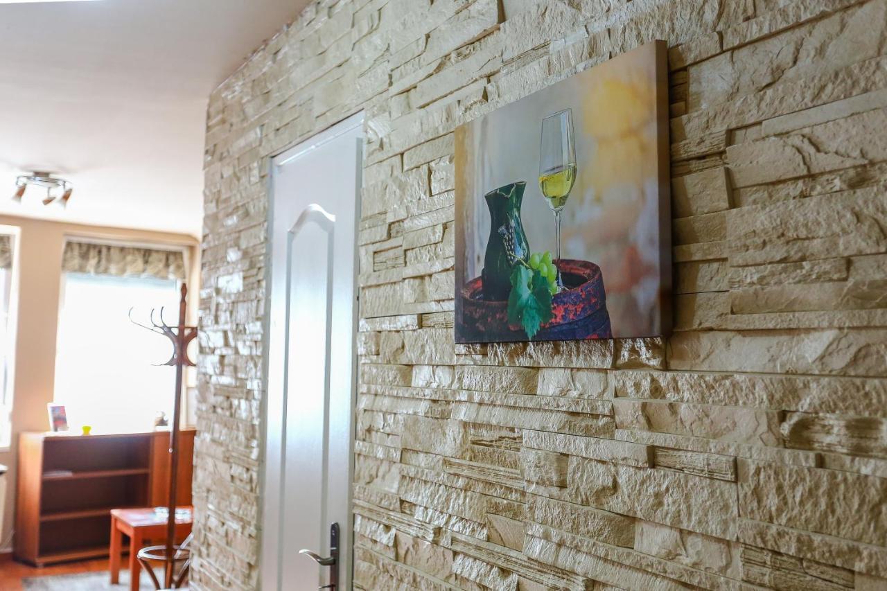 Gardi Apartman Szekszárd المظهر الخارجي الصورة