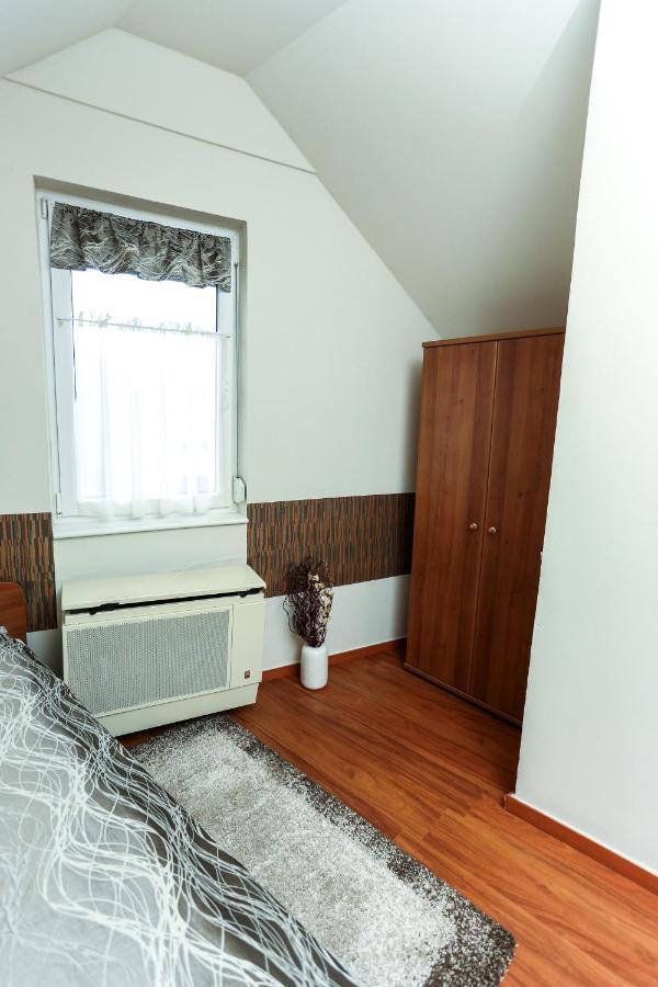 Gardi Apartman Szekszárd المظهر الخارجي الصورة